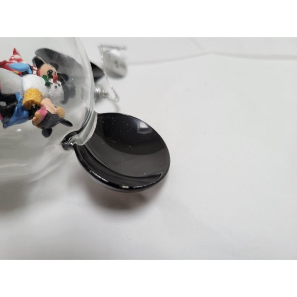 Mickey Mouse 2007 Snow Globe Ornament SNOW MAN LIKE MY MAN Bradford #A0910 COA - Picture 8 of 10